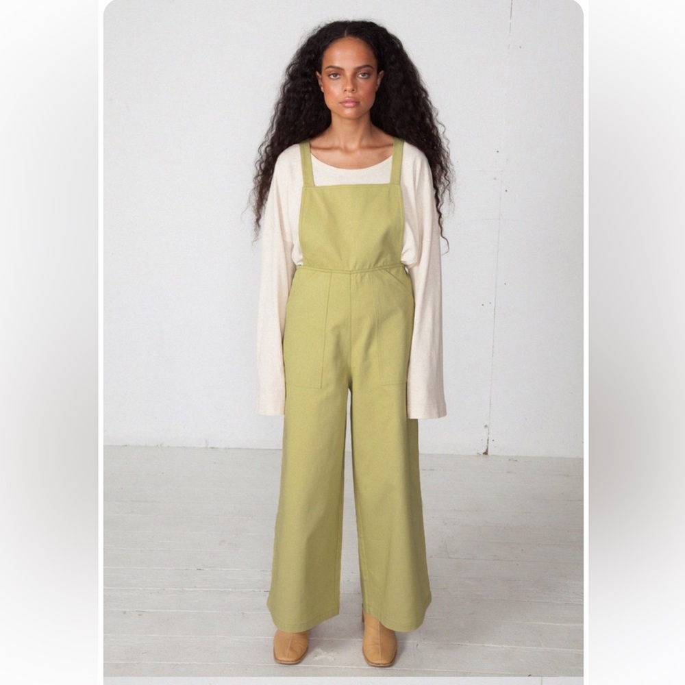 Boheme Goods Organic cotton Dungarees in Matcha 🍵